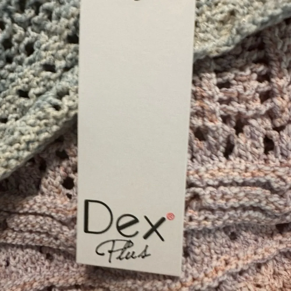 Dex Women's Crochet Tank Top - Picture 5 of 6